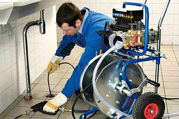 Профессиональная очистка труб