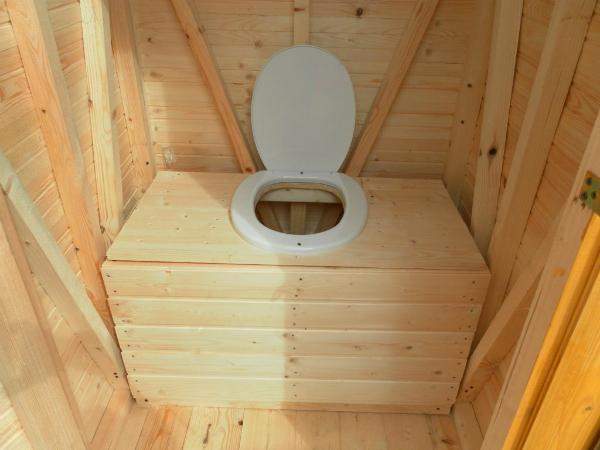 Скамейка со стульчаком Скамейка со стульчаком